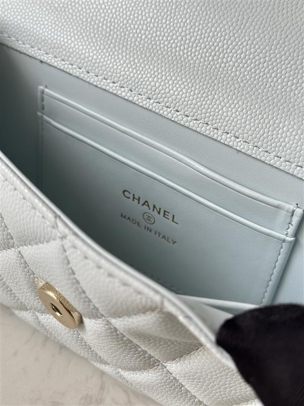 2026127215018187 590